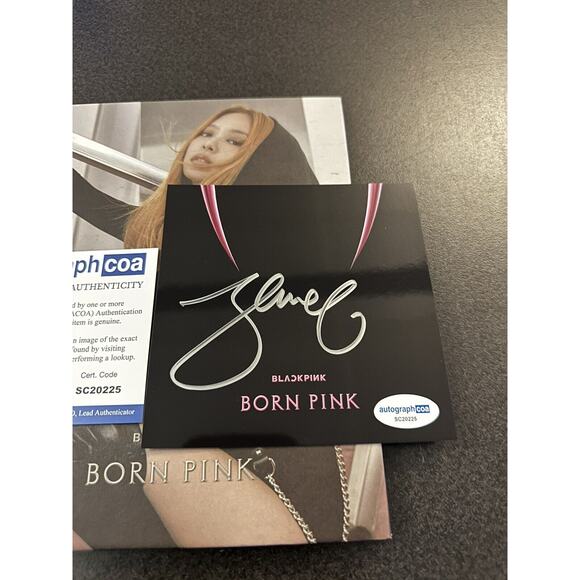 SIGNED JENNIE Blackpink - Born Pink CD Insert Autographed COA ACOA Cert #SC20225 - Picture 2 of 2